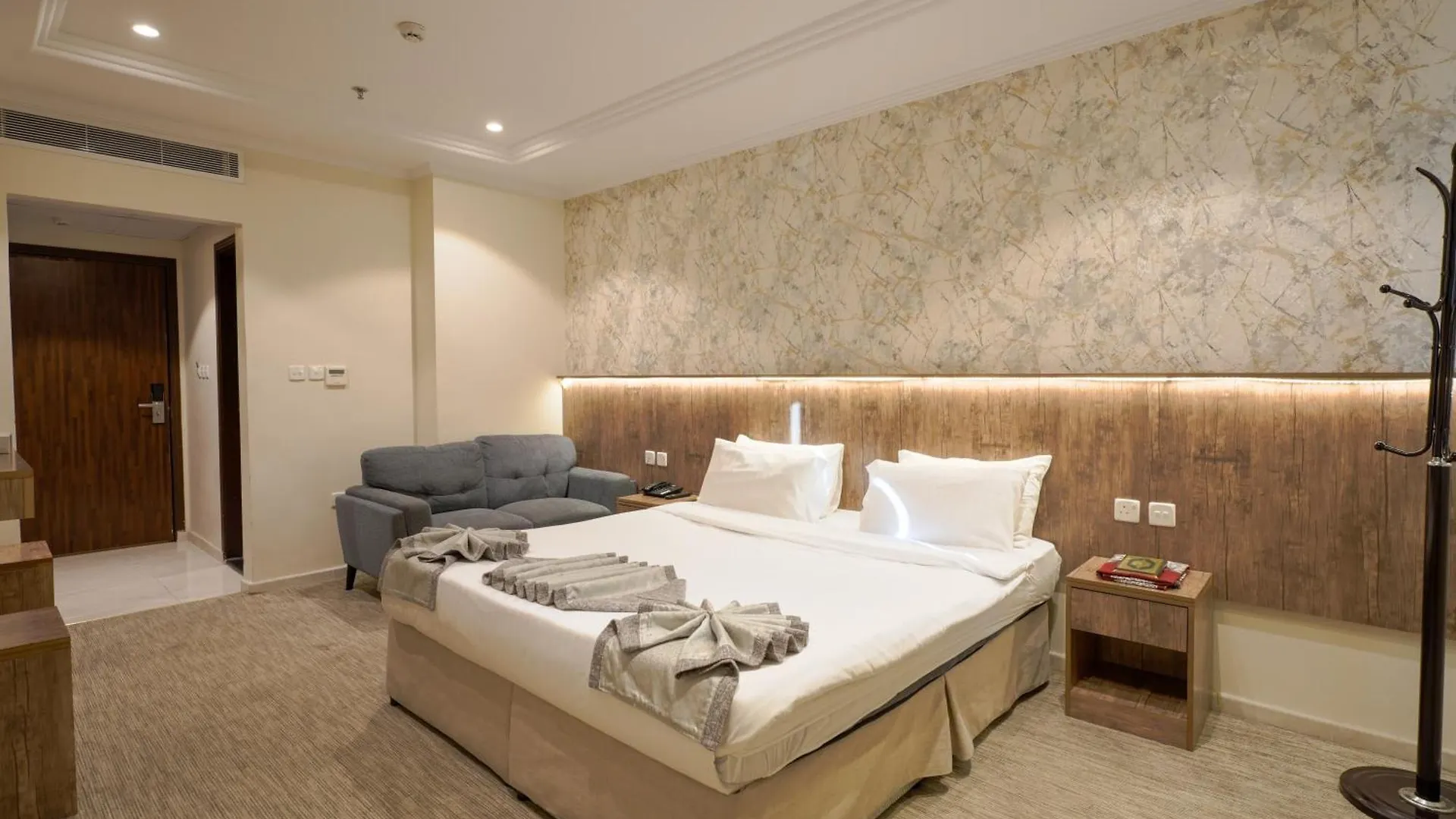 Hotel فندق الخلفاء الماسى الفندقيه Mecca Saudi Arabia