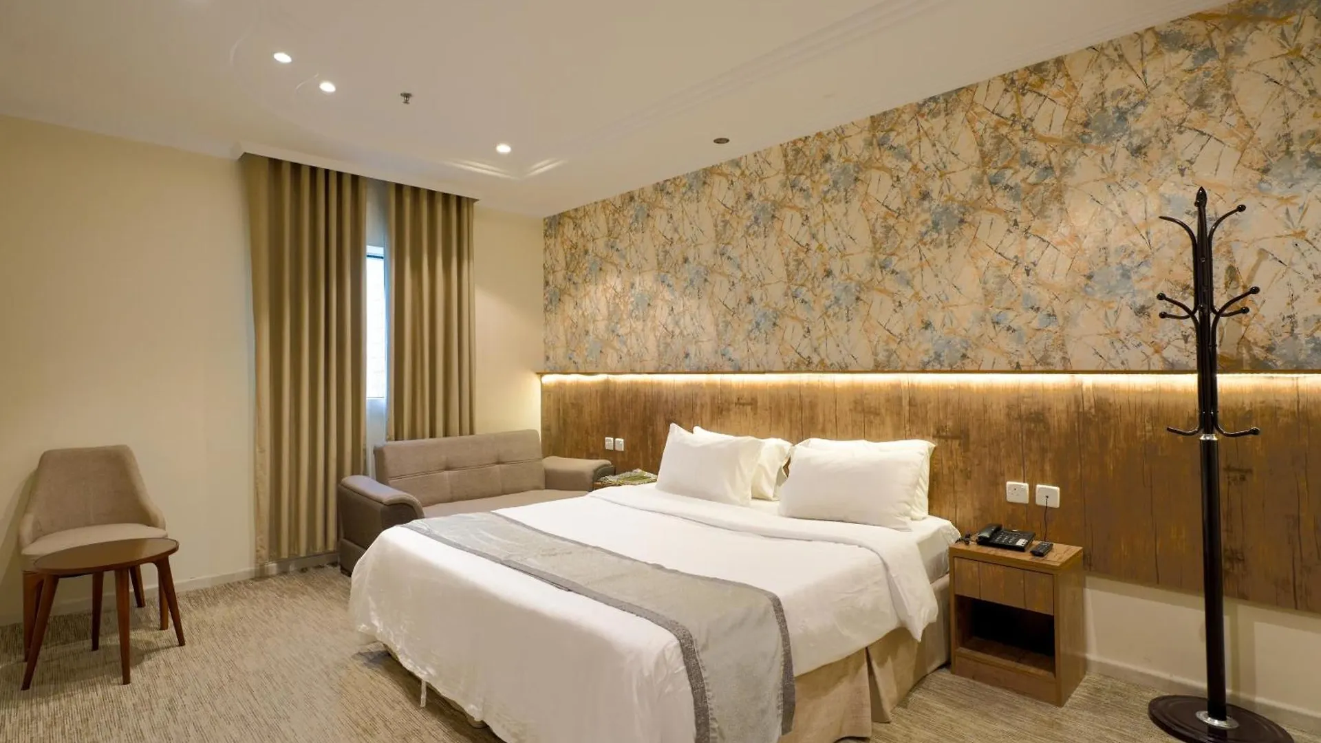 فندق الخلفاء الماسى الفندقيه Mecca Hotel