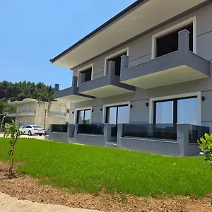 Apelistra Guest house Himare